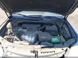 TOYOTA CAMRY LE 4T1BF1FK9GU607650 снимка