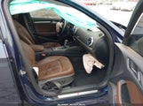 AUDI A3 WAUJ8GFF0J1045742 снимка