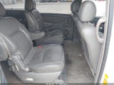 TOYOTA SIENNA XLE 5TDBA22C35S034074 снимка
