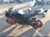 SUZUKI GSX-R750 JS1GR7MA8J2100539 снимка