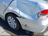 BMW 325I WBAVB13506KX40722 снимка