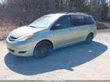 TOYOTA SIENNA LE 5TDZK23C29S233245 снимка