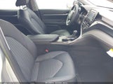 TOYOTA CAMRY SE 4T1G11AK6RU894413 fotografie