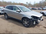 VOLVO XC60 T6/T6 R-DESIGN YV4902DZXB2189062 photo