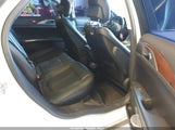 Lincoln Mkz 3LN6L2JK8ER828300 снимка