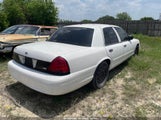 FORD CROWN VICTORIA POLICE/POLICE INTERCEPTOR 2FABP7BV0AX142346 снимка
