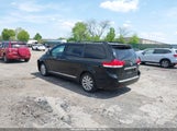 TOYOTA SIENNA LIMITED 5TDDK3DC2BS024429 снимка