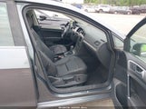 VOLKSWAGEN GOLF SPORTWAGEN TSI LIMITED EDITION 3VWC17AU6GM523936 fotografie