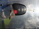 TOYOTA RAV4 XLE JTMRFREVXFD151847 снимка