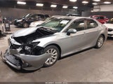 TOYOTA CAMRY LE 4T1B11HK9JU123495 photo
