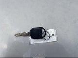 LINCOLN TOWN CAR CARTIER 1LNHM83WX3Y606090 photo