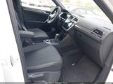 VOLKSWAGEN TIGUAN 2.0T SE R-LINE BLACK 3VV8B7AX9RM231038 fotografie