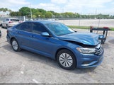 VOLKSWAGEN JETTA 1.4T R-LINE/1.4T S/1.4T SE 3VWCB7BU3KM138600 photo