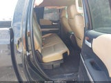TOYOTA TUNDRA LIMITED 5.7L V8 5TFBY5F15FX446286 снимка