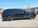 JEEP GRAND CHEROKEE L ALTITUDE 4X4 1C4RJKAG5M8209138 снимка