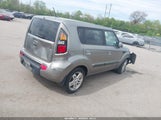 KIA SOUL + KNDJT2A29A7066126 снимка