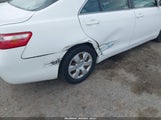 TOYOTA CAMRY LE 4T1BE46K77U639534 снимка