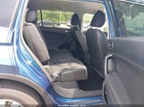 VOLKSWAGEN TIGUAN 2.0T SE/2.0T SEL/2.0T SEL R-LINE/2.0T SEL R-LINE BLACK 3VV3B7AX6KM048924 photo