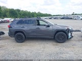 TOYOTA RAV4 XLE 2T3W1RFV8MW140359 снимка