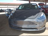 TESLA MODEL Y AWD/LONG RANGE DUAL MOTOR ALL-WHEEL DRIVE 7SAYGDEE4PF875915 fotografie