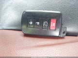 TOYOTA RAV4 LIMITED 2T3DFREV3DW066522 снимка