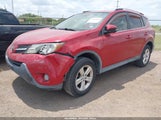 TOYOTA RAV4 XLE JTMWFREV5D5008699 снимка
