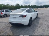Tesla Model Y Performance Dual Motor All-Wheel Drive 7SAYGDEF5NF373078 fotografie