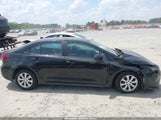 TOYOTA COROLLA LE 5YFEPMAE6MP231810 снимка