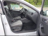 VOLKSWAGEN JETTA 1.4T S 3VW2B7AJ9JM262615 photo