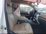 TOYOTA TUNDRA LIMITED 5.7L V8 5TFHW5F14JX769916 fotografie