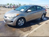HYUNDAI ELANTRA GLS 5NPDH4AE4DH414192 снимка