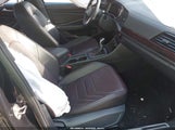 VOLKSWAGEN JETTA GLI 2.0T AUTOBAHN 3VW1T7BU4NM015204 fotografie