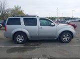 NISSAN PATHFINDER SE 5N1AR18W46C648937 снимка
