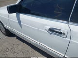 MERCEDES-BENZ 560 SEC WDBCA45E7MA610580 снимка