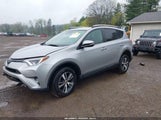 TOYOTA RAV4 XLE 2T3RFREV4HW616631 снимка