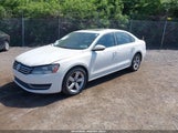 VOLKSWAGEN PASSAT 2.5L SE 1VWBH7A39CC097668 снимка