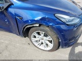 TESLA MODEL Y LONG RANGE DUAL MOTOR ALL-WHEEL DRIVE 5YJYGDEE1LF006227 снимка
