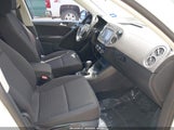 VOLKSWAGEN TIGUAN LIMITED 2.0T WVGAV7AX4JK004631 снимка