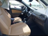 VOLKSWAGEN TIGUAN 2.0T SE R-LINE BLACK 3VVCB7AX5NM138604 fotografie