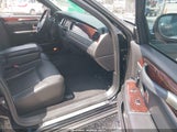LINCOLN TOWN CAR SIGNATURE LIMITED 2LNHM82W68X659796 photo
