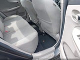 TOYOTA COROLLA LE 2T1BU4EE5DC957261 снимка