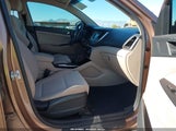 HYUNDAI TUCSON SE KM8J33A41HU378570 снимка
