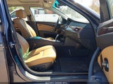 BMW 528XI WBANV13558CZ53752 снимка