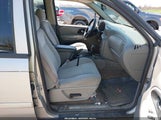 CHEVROLET TRAILBLAZER LS 1GNDT13S272211105 снимка
