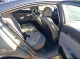Hyundai Elantra Se KMHD74LF2HU154617 снимка