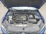 Volkswagen Passat 1.8T Se 1VWBT7A32GC009922 photo