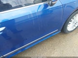 Volkswagen Passat 1.8T Se 1VWBT7A32GC009922 photo
