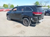 TOYOTA HIGHLANDER XLE 5TDJZRFH5KS987111 photo