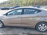 HYUNDAI ELANTRA SE 5NPDH4AE9GH698374 снимка