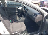 VOLKSWAGEN JETTA 2.0L S 3VW2K7AJ9DM209790 снимка
